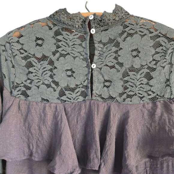 Entro NWT Womens Medium Lace Bodice Dress With Ruffle Front and Lace Sleeves - Picture 3 of 7